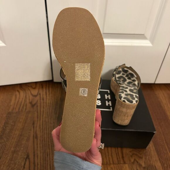 Kalinda wedges by Shu Shop - Picture 5 of 5